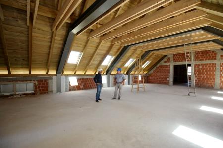 GRADBIŠČE CENTRA ZAŠČITE IN REŠEVANJA RAKEk 06 FOTO LJUBO VUKELIČ